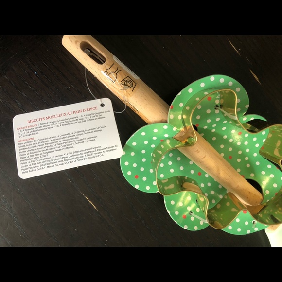 Anthro Dear Hancock Om The Holidays Cookie Set. - Picture 7 of 9